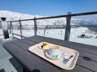 Spring Skiing in Hakuba Goryu – 15 Days of First Lifts, Carving & Valley Walks