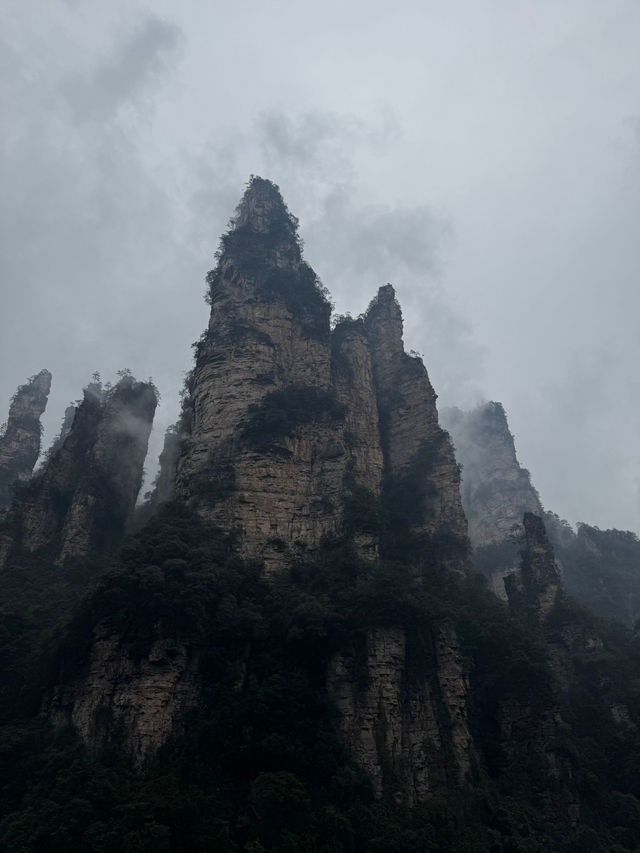 Amazing day in Avatar Mountains Amazing day in Avatar Mountains