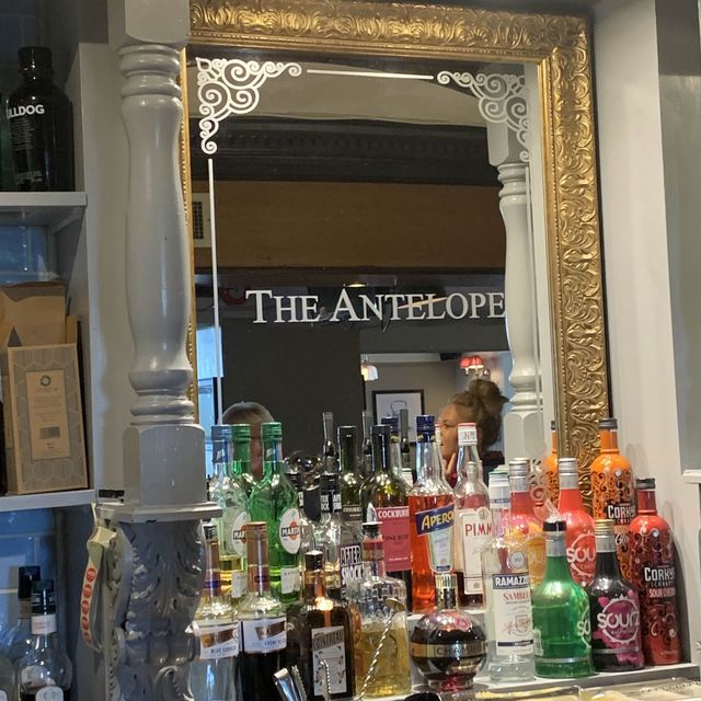 The Antelope for dinner 