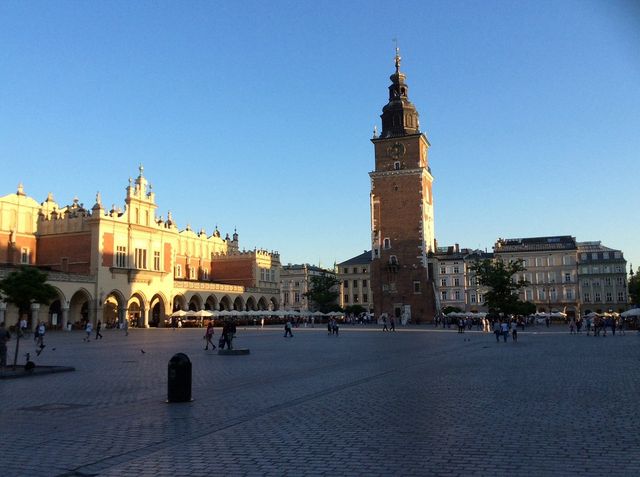 Krakow Chronicles: A Polish Tapestry 🏰🇵🇱