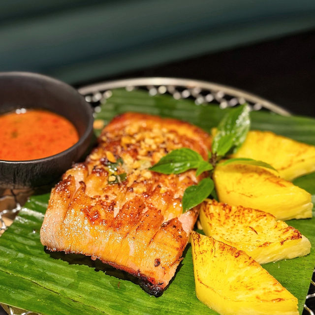 😍 人均$𝟐𝟎𝟎! 滿桌的越式大餐