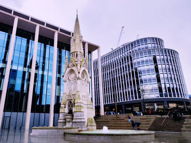 Victoria Square Birmingham: The Heart of the City 🏙️✨