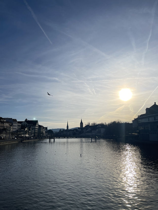 A day trip in the unfiltered streets of Zurich