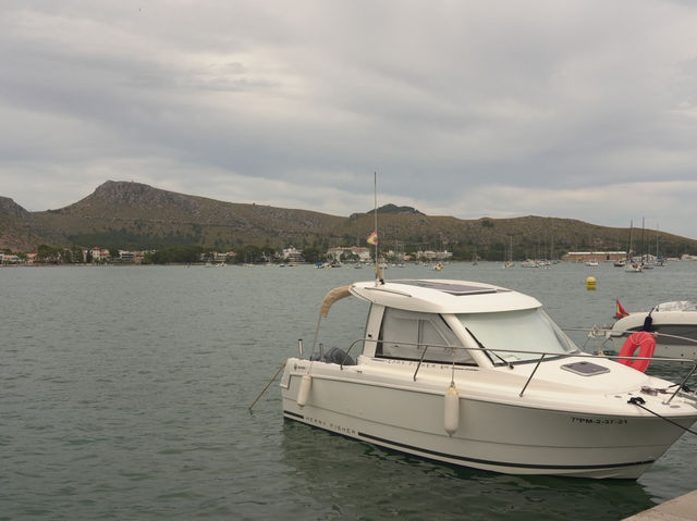 Puerto de Pollença. Does this popular beach town live up to its hype? 