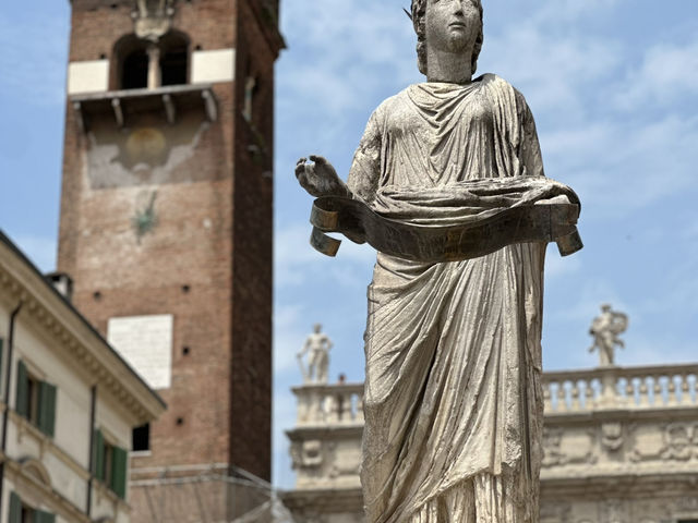 🌍 Verona – Where Romance Meets History! ❤️🇮🇹