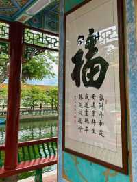 Skyline Sparkle type of city you have to visit at least once 🌃