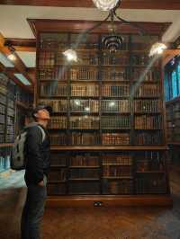 📚 Pages of Time — A Quiet Encounter with History at Reynolds Library
