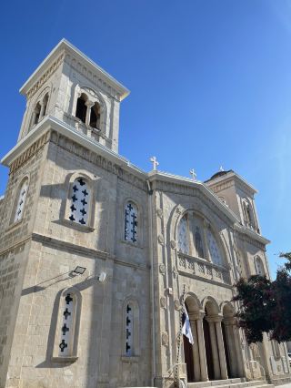 🏛️ 帕福斯建築 – 古代遺址與海岸魅力 🌊✨