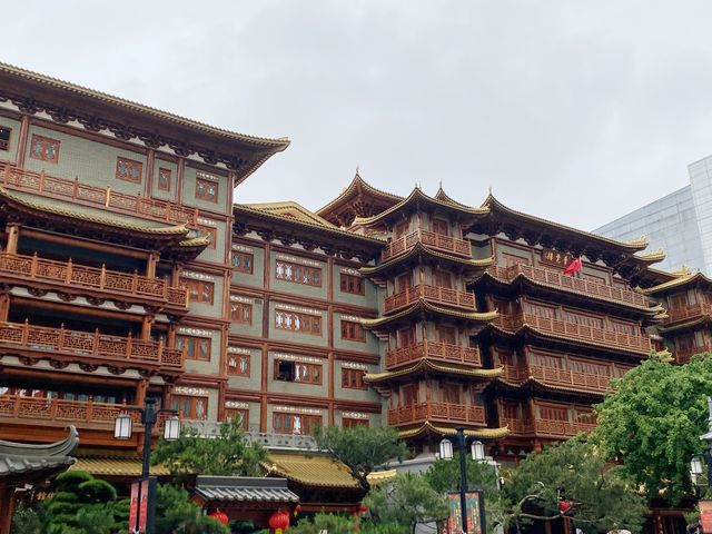 寧靜與莊嚴的廣州大佛寺之旅