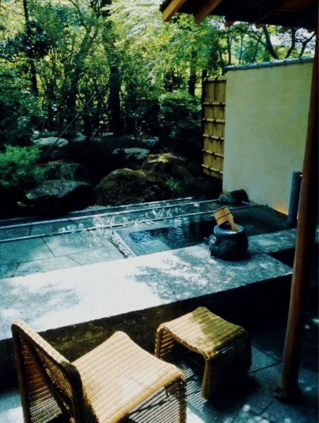 Japanese Hakone hot spring hotel | Gora Kadan in Kyorogafu