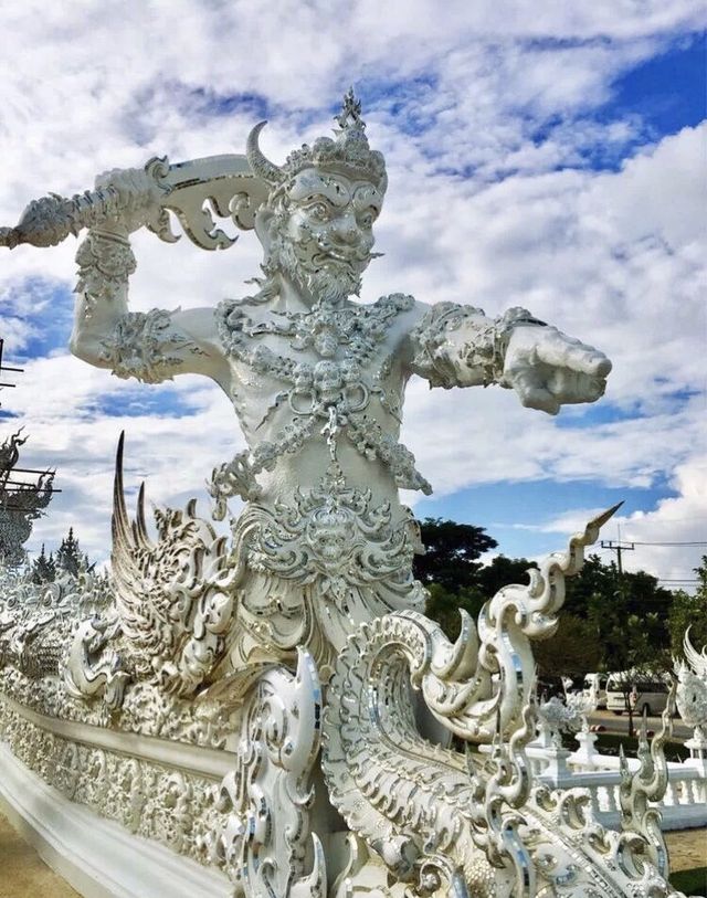 Chiang Rai White Temple