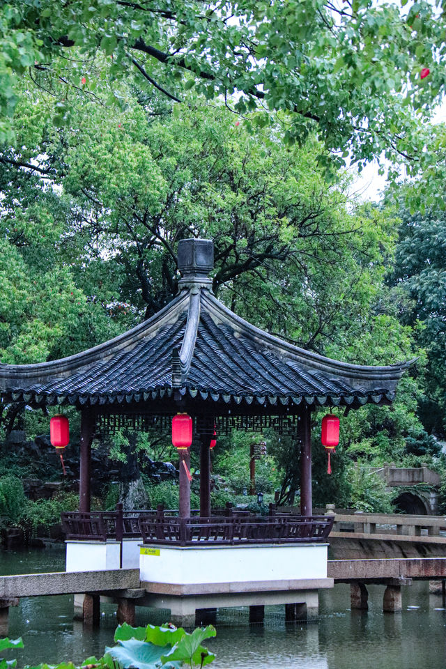 看不夠的江南雨｜雨天慢遊常熟曾趙園宛若走進了詩畫裡