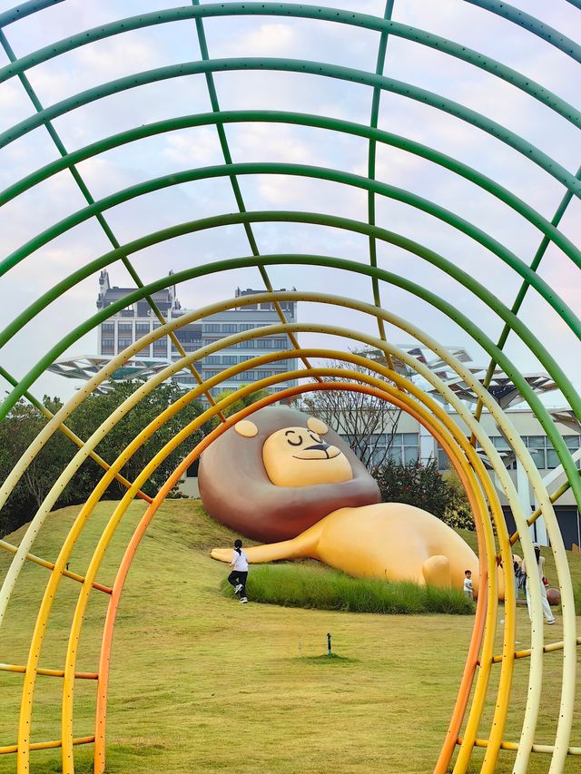 【珠海樂園】給娃放電的星奇塔