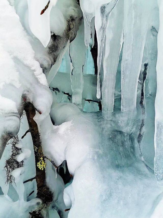 翻越318摺多山的冰雪世界