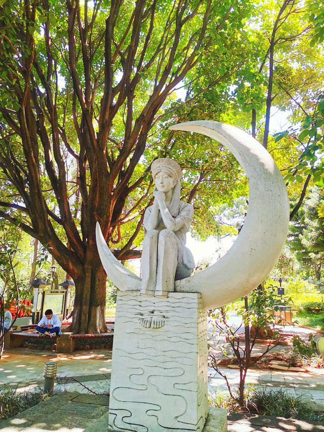 【大理古城】季羡林題匾 藏在古城裡的後花園