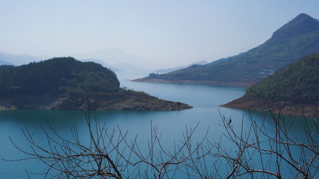 終於知道李白為什麼愛遊山玩水了……