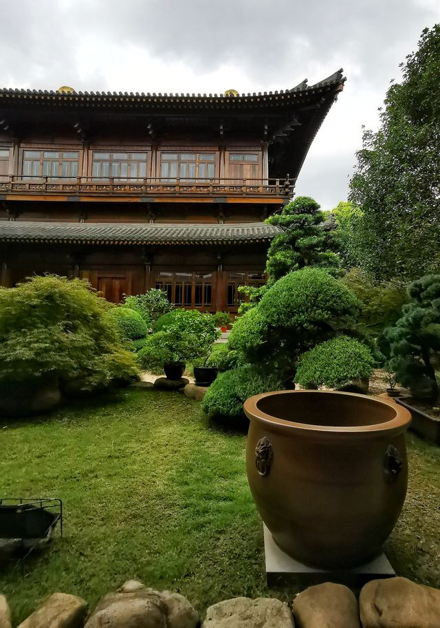 寶山寺