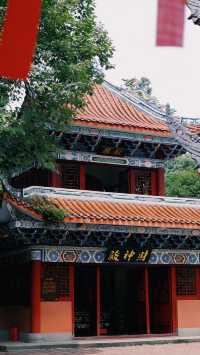 一座與文殊院相媲美的寺廟，我更愛這座地鐵直達的百年寺廟