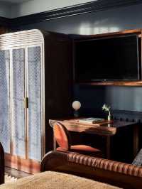 🌟 Lexington's Hidden Gem: Manchester Hotel 🌟