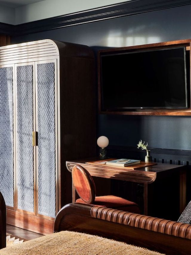 🌟 Lexington's Hidden Gem: Manchester Hotel 🌟