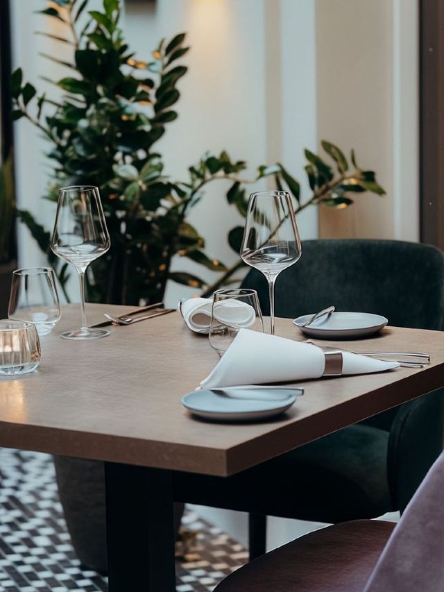 🌟 Berlin's Boutique Bliss: Hotel am Steinplatz 🌟