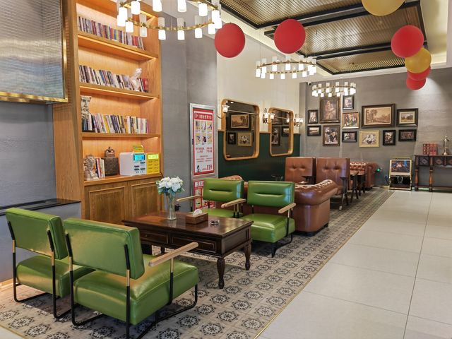 環魯自駕遊丨喆啡酒店。