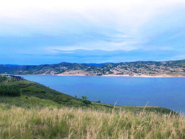 多倫湖之旅：沈醉在湖光山色的浪漫