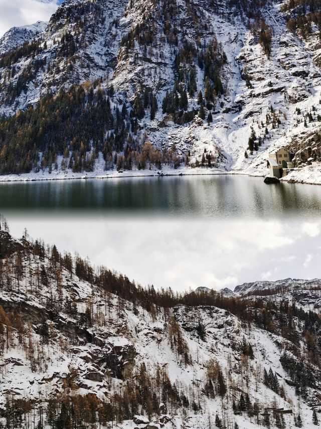 米蘭北的秘境!Antrona 雪山小鎮,賞湖賞雪兩不誤 米蘭北的秘境!Antrona 雪山小鎮,賞湖賞雪兩不誤