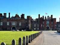 the Hampton Court Palace