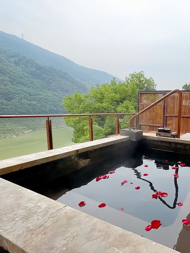 藏身於重慶山林的神仙酒店，住一次就愛上！