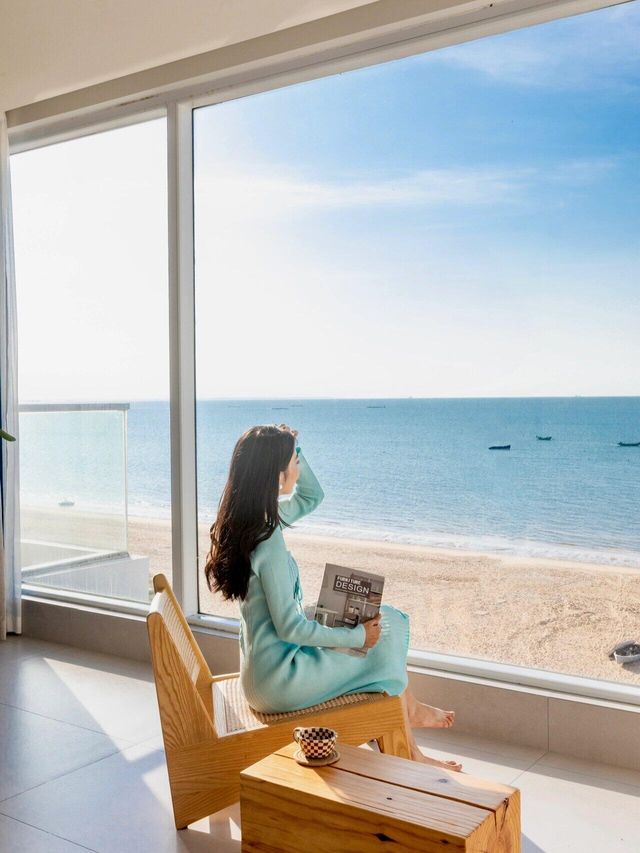 開始期待夏天，可以喺咁靚嘅海景民宿睇海