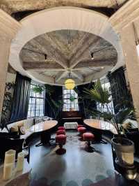 百年沙美大樓裡的ZHotel，住進外灘最美陽台