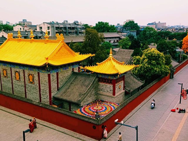 Off the Tourist Trail: A Backpacker's Pilgrimage to Guangren