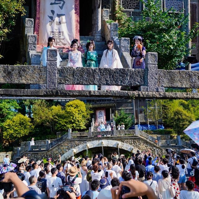 《貴州烏江寨夜夢，邂逅一場勝過黃山的夏日綺夢》