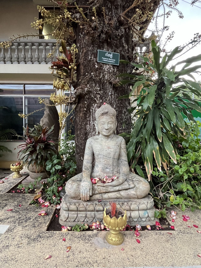 3D2N in Phnom Penh 🇰🇭✨ Where you can find History, Culture & Riverside Vibes in surprise