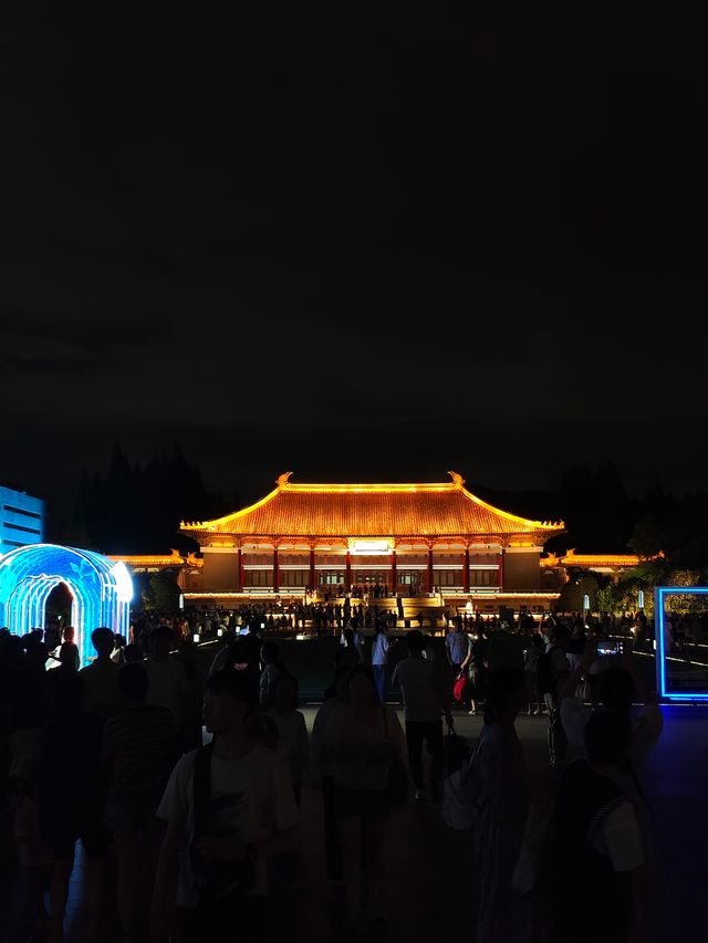 南京博物院，冇人講過夜晚咁靚！