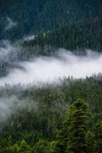 太震撼喇，喺西藏見到日照金山