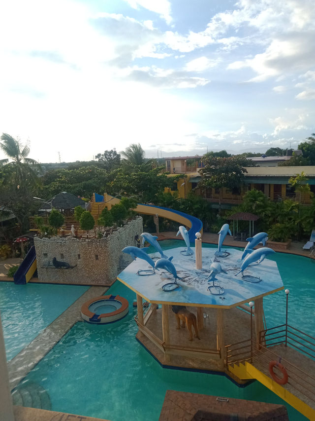 Hidden Gem: Moalboal Tropics Review