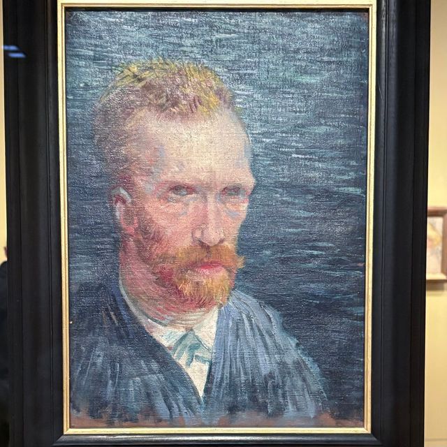 Van Gogh's Legacy: The Perfect Display