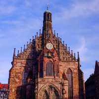 ⛪ Nuremberg Frauenkirche – Gothic Beauty in the Heart of the City