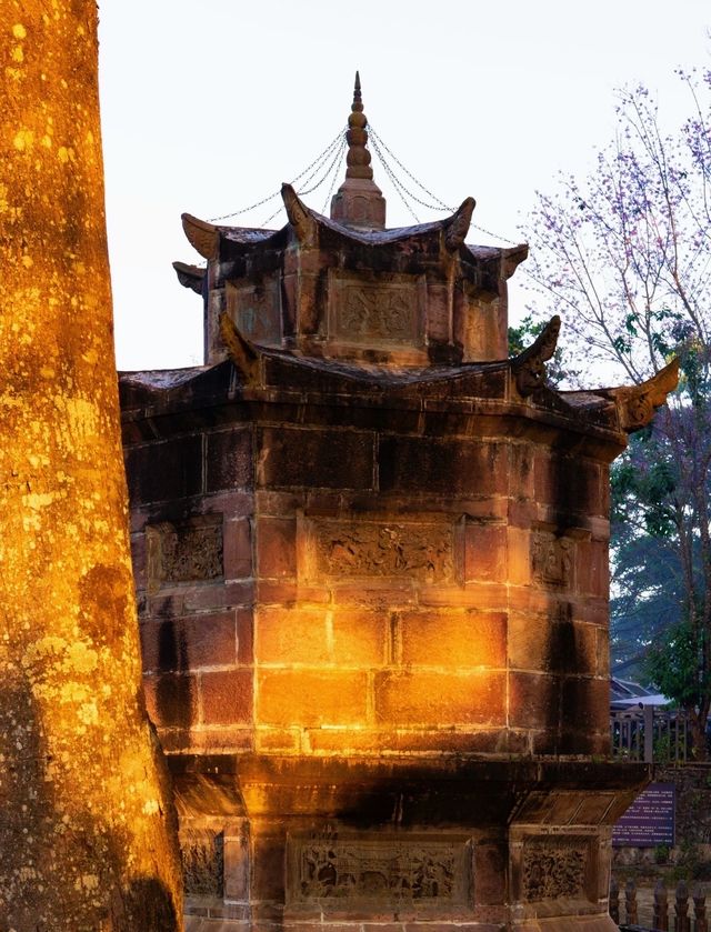 芒洪，晨霧與夕陽下的秘境