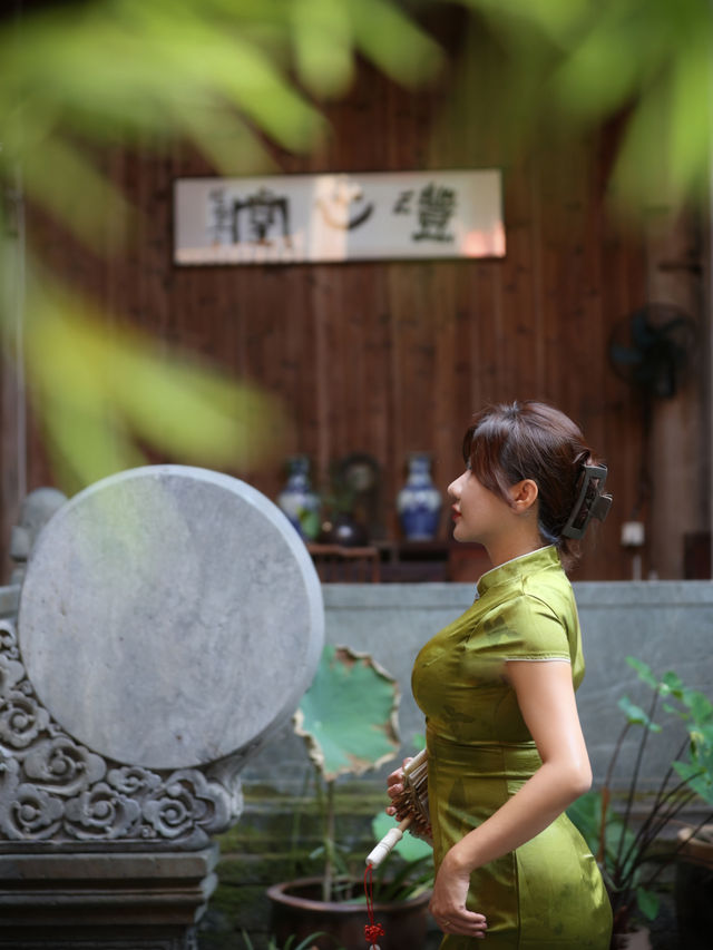 婺源上坦村的時光秘境｜住進300年古宅裡的電影夢