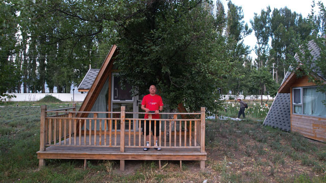 那拉提浪漫民宿指南奢境民俗小木屋體驗