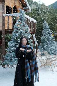 溶洞溫泉×雪景小屋 冬日鬆弛感