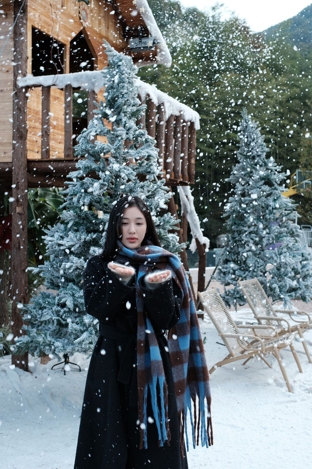 溶洞溫泉×雪景小屋 冬日鬆弛感 溶洞溫泉×雪景小屋 冬日鬆弛感