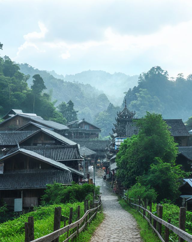 芋頭古侗寨:穿越600年的侗鄉“小布達拉宮”,沉醉在五彩曬秋 芋頭古侗寨:穿越600年的侗鄉“小布達拉宮”,沉醉在五彩曬秋
