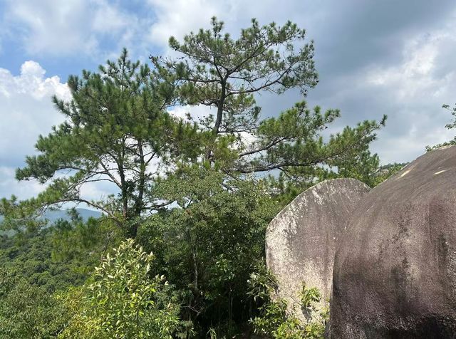鉑頓酒店周邊景點分享-小黃山 鉑頓酒店周邊景點分享-小黃山