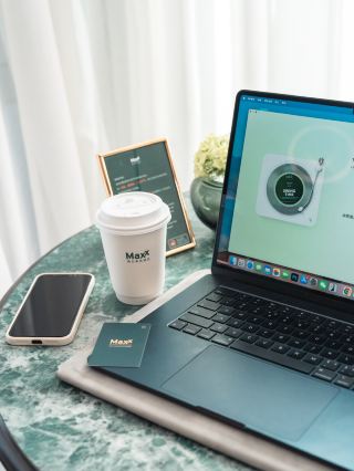 โรงแรมคุณภาพเยี่ยมใกล้สนามบินหงเฉียวสำหรับนักธุรกิจ ✈️ – MaxX by Steigenberger