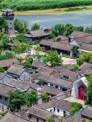 In a lesser-known ancient town in Jiangsu, I found the Jiangnan water town from my textbooks