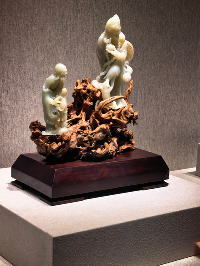 玉に刻まれし山河、匠の技が鋳る風華――中国工芸美術館の玉彫りの国宝を